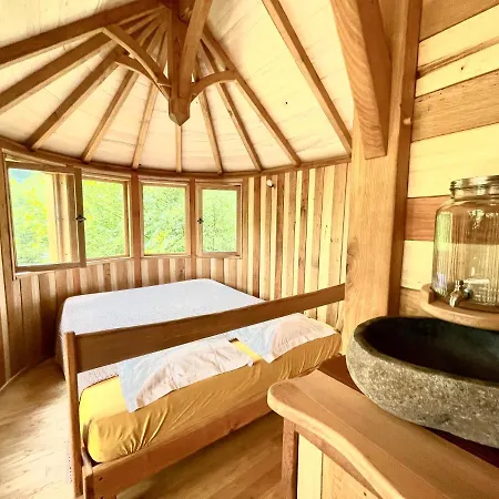 ロッジ Caban'aspe